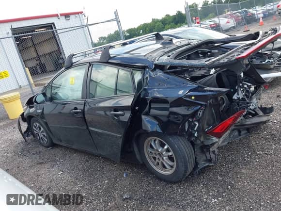 2022 Toyota Prius Limited z VIN JTDKAMFPXN3227770, wystawiony jako IAAI lot #42695882 z przebiegiem 42 373 mil mil oraz . Historia ofert i sprzedaży dostępna na DreamBid. Obrazek 15.