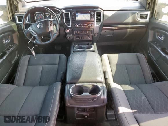 ✅ 2018 Nissan Titan Platinum Reserve • VIN: 1N6BA1F43JN525223 • Lot: 67204495. Listed on Copart with 112,352 mi. Free auction sales archive from the USA and detailed vehicle history report at DreamBid. Image 8.