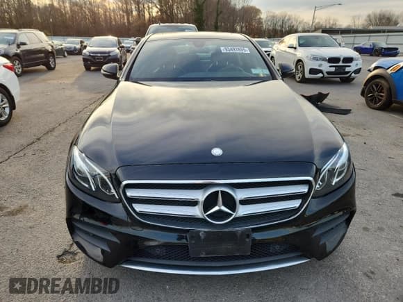 ✅ 2017 Mercedes-Benz E 300 Luxury • VIN: WDDZF4KB0HA181432 • Lot: 93497855. Listed on Copart with Not provided. Free auction sales archive from the USA and detailed vehicle history report at DreamBid. Image 5.