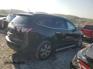✅ 2016 Chevrolet Traverse LT • VIN: 1GNKRGKD3GJ321260 • Lot: 71746294. Wystawiony na Copart z przebiegiem 185 502 mil. Bezpłatny archiwum sprzedaży aukcyjnych z USA i szczegółowy raport historii pojazdu na DreamBid. Zdjęcie 3.