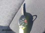 ✅ 2015 Toyota Yaris L • VIN: VNKJTUD3XFA055511 • Лот: 42951901. Опубликован ранее на IAAI с пробегом 93 476 миль. Бесплатный доступ к архиву аукционных продаж из США и подробный отчёт об истории автомобиля на DreamBid. Изображение 11.