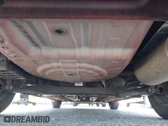 ✅ 2018 Nissan Versa SV • VIN: 3N1CN7AP1JL818234 • Лот: 42508232. Опубликован ранее на IAAI с пробегом 131 908 миль. Бесплатный доступ к архиву аукционных продаж из США и подробный отчёт об истории автомобиля на DreamBid. Изображение 16.