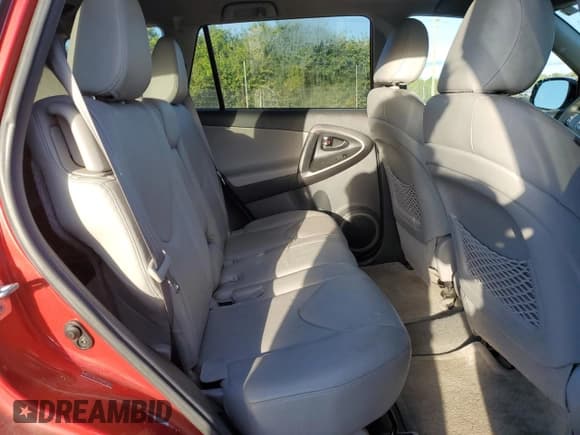 ✅ 2012 Toyota RAV4 Limited • VIN: 2T3DK4DV6CW076850 • Лот: 85084365. Опубликован ранее на Copart с пробегом 110 534 миль. Бесплатный доступ к архиву аукционных продаж из США и подробный отчёт об истории автомобиля на DreamBid. Изображение 11.