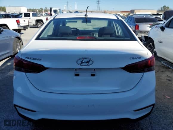 2018 Hyundai Accent SEL z VIN 3KPC24A39JE016651, wystawiony jako Copart lot #81728193 z przebiegiem 66 352 mil mil oraz . Historia ofert i sprzedaży dostępna na DreamBid. Obrazek 6.