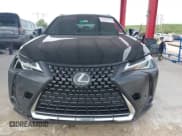 ✅ 2019 Lexus UX 200 • VIN: JTHY3JBH4K2016517 • Lot: 43129039. Wystawiony na IAAI z przebiegiem 100 911 mil. Bezpłatny archiwum sprzedaży aukcyjnych z USA i szczegółowy raport historii pojazdu na DreamBid. Zdjęcie 12.