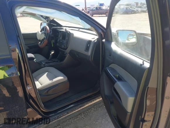 ✅ 2022 Chevrolet Colorado 4WD Work Truck • VIN: 1GCGTBEN8N1226293 • Lot: 43375135. Listed on IAAI with 53,145 mi. Free auction sales archive from the USA and detailed vehicle history report at DreamBid. Image 5.