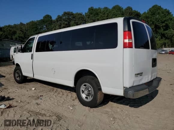 2016 Chevrolet Express Passenger LT с VIN 1GAZGPFG9G1296066, выставлен на аукционе Copart как лот 67392114 с пробегом Не указан миль и Списание • Salvage title. История ставок и продаж доступна на DreamBid. Изображение 2.