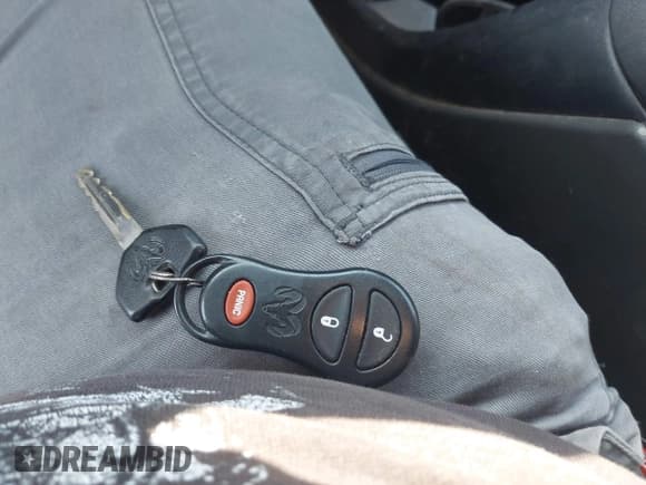 ✅ 2000 Dodge Dakota • VIN: 1B7GL22XXYS577744 • Lot: 41509241. Wystawiony na IAAI z przebiegiem 163 054 mil. Bezpłatny archiwum sprzedaży aukcyjnych z USA i szczegółowy raport historii pojazdu na DreamBid. Zdjęcie 11.