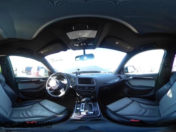 ✅ 2015 Audi Q5 Prestige • VIN: WA1WMAFP8FA055124 • Lot: 42490344. Wystawiony na IAAI z przebiegiem 107 297 mil. Bezpłatny archiwum sprzedaży aukcyjnych z USA i szczegółowy raport historii pojazdu na DreamBid. Zdjęcie 19.