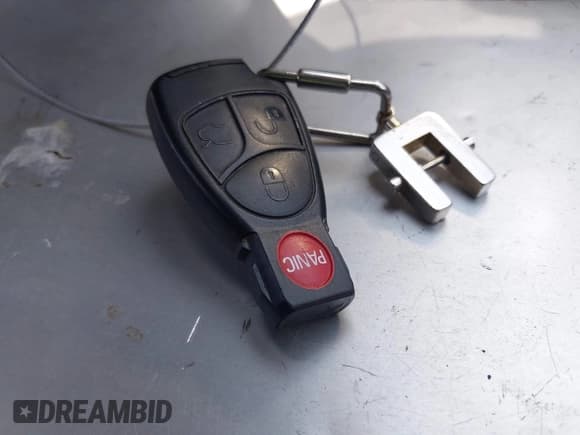 ✅ 2006 Mercedes-Benz C 230 Sport • VIN: WDBRF52H86F752734 • Lot: 42532783. Listed on IAAI with 128,302 mi. Free auction sales archive from the USA and detailed vehicle history report at DreamBid. Image 11.