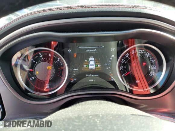 ✅ 2021 Dodge Challenger R/T Scat Pack • VIN: 2C3CDZFJ5MH555408 • Lot: 36122513. Wystawiony na Copart z przebiegiem 6 882 mil. Bezpłatny archiwum sprzedaży aukcyjnych z USA i szczegółowy raport historii pojazdu na DreamBid. Zdjęcie 9.