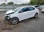 ✅ 2015 Toyota Corolla LE • VIN: 5YFBURHE9FP184998 • Лот: 90316935. Опубликован ранее на Copart с пробегом 156 861 миль. Бесплатный доступ к архиву аукционных продаж из США и подробный отчёт об истории автомобиля на DreamBid. Изображение 1.