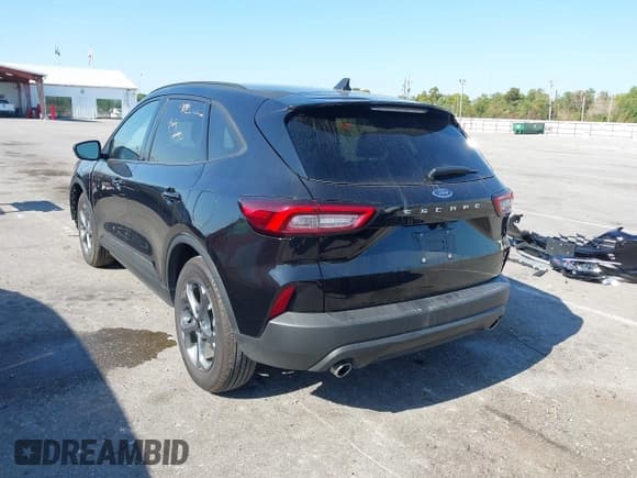 ✅ 2025 Ford Escape ST-Line • VIN: 1FMCU0MN5SUB34467 • Lot: 43695984. Wystawiony na IAAI z przebiegiem 12 413 mil. Bezpłatny archiwum sprzedaży aukcyjnych z USA i szczegółowy raport historii pojazdu na DreamBid. Zdjęcie 3.