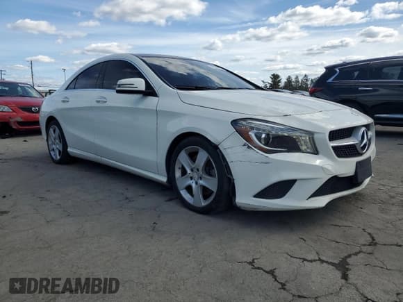 ✅ 2015 Mercedes-Benz CLA 250 • VIN: WDDSJ4GB5FN186818 • Lot: 81955215. Listed on Copart with 139,579 mi. Free auction sales archive from the USA and detailed vehicle history report at DreamBid. Image 4.