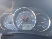 ✅ 2016 Toyota Corolla LE • VIN: 5YFBURHE0GP473222 • Lot: 43619293. Wystawiony na IAAI z przebiegiem 82 412 mil. Bezpłatny archiwum sprzedaży aukcyjnych z USA i szczegółowy raport historii pojazdu na DreamBid. Zdjęcie 7.