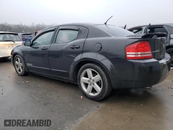 ✅ 2008 Dodge Avenger R/T • VIN: 1B3LC76M98N559621 • Лот: 85133934. Опубликован ранее на Copart с пробегом 139 010 миль. Бесплатный доступ к архиву аукционных продаж из США и подробный отчёт об истории автомобиля на DreamBid. Изображение 2.