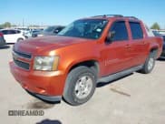 ✅ 2007 Chevrolet Avalanche 1LT • VIN: 3GNFK12377G202767 • Lot: 43661125. Listed on IAAI with 197,609 mi. Free auction sales archive from the USA and detailed vehicle history report at DreamBid. Image 2.