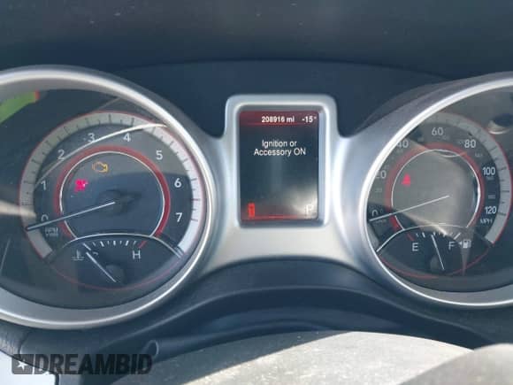 2015 Dodge Journey American Value z VIN 3C4PDCAB0FT540285, wystawiony jako IAAI lot #43610721 z przebiegiem 208 916 mil mil oraz . Historia ofert i sprzedaży dostępna na DreamBid. Obrazek 7.