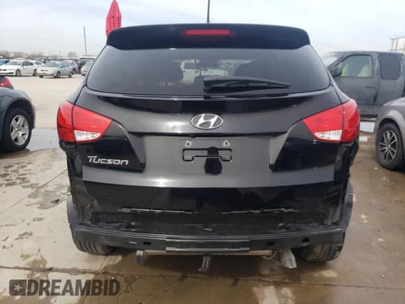 2015 Hyundai Tucson GLS z VIN KM8JT3AF0FU097956, wystawiony jako Copart lot #43037974 z przebiegiem 102 837 mil mil oraz . Historia ofert i sprzedaży dostępna na DreamBid. Obrazek 6.