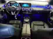 2022 Mercedes-Benz CLA 250 z VIN W1K5J4GB4NN290437, wystawiony jako Copart lot #63054925 z przebiegiem 63 580 mil mil oraz Szkoda całkowita • Salvage title. Historia ofert i sprzedaży dostępna na DreamBid. Obrazek 8.