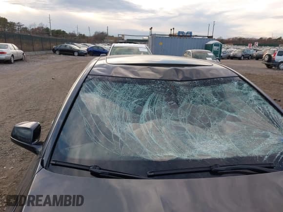 ✅ 2013 BMW 5 Series 535i xDrive • VIN: WBAFU7C56DDU73332 • Lot: 43729448. Listed on IAAI with 92,283 mi. Free auction sales archive from the USA and detailed vehicle history report at DreamBid. Image 6.