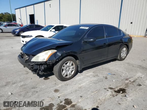 ✅ 2011 Nissan Altima S • VIN: 1N4AL2AP3BC176969 • Lot: 90759935. Listed on Copart with 130,840 mi. Free auction sales archive from the USA and detailed vehicle history report at DreamBid. Image 1.