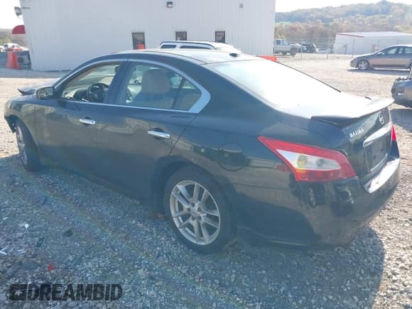 ✅ 2011 Nissan Maxima SV • VIN: 1N4AA5AP6BC845758 • Lot: 43621251. Listed on IAAI with 152,126 mi. Free auction sales archive from the USA and detailed vehicle history report at DreamBid. Image 3.