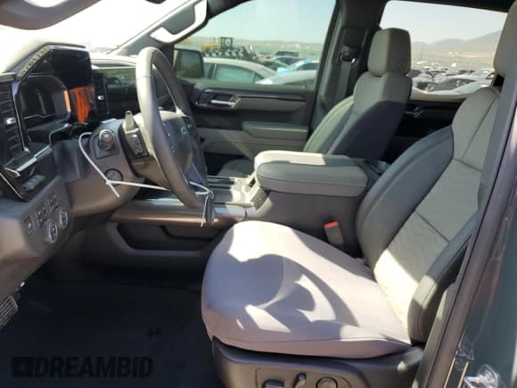 ✅ 2025 Chevrolet Silverado 1500 ZR2 • VIN: 3GCUKHELXSG284846 • Лот: 57671875. Опубликован ранее на Copart с пробегом 1 122 миль. Бесплатный доступ к архиву аукционных продаж из США и подробный отчёт об истории автомобиля на DreamBid. Изображение 7.