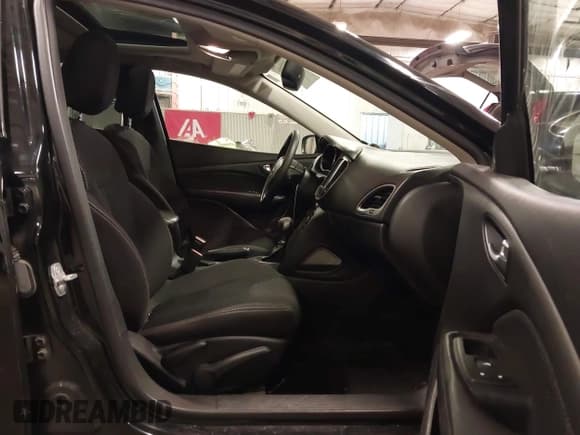 ✅ 2014 Dodge Dart SXT • VIN: 1C3CDFBB2ED743797 • Lot: 43019066. Wystawiony na IAAI z przebiegiem 88 673 mil. Bezpłatny archiwum sprzedaży aukcyjnych z USA i szczegółowy raport historii pojazdu na DreamBid. Zdjęcie 5.