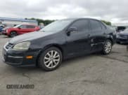 ✅ 2010 Volkswagen Jetta Limited Edition • VIN: 3VWAZ7AJ1AM107144 • Лот: 59029925. Опубликован ранее на Copart с пробегом 144 849 миль. Бесплатный доступ к архиву аукционных продаж из США и подробный отчёт об истории автомобиля на DreamBid. Изображение 1.