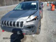 ✅ 2016 Jeep Cherokee Trailhawk • VIN: 1C4PJMBB6GW335837 • Lot: 41547478. Listed on IAAI with 236,483 mi. Free auction sales archive from the USA and detailed vehicle history report at DreamBid. Image 6.