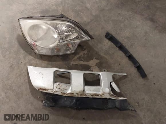 ✅ 2014 Chevrolet Captiva Sport LTZ • VIN: 3GNAL4EK8ES592607 • Lot: 41764416. Wystawiony na IAAI z przebiegiem 133 779 mil. Bezpłatny archiwum sprzedaży aukcyjnych z USA i szczegółowy raport historii pojazdu na DreamBid. Zdjęcie 12.