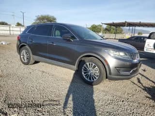 ✅ 2017 Lincoln MKX Select • VIN: 2LMPJ6KR2HBL46006 • Лот: 91627065. Опубликован ранее на Copart с пробегом 84 231 миль. Бесплатный доступ к архиву аукционных продаж из США и подробный отчёт об истории автомобиля на DreamBid. Изображение 4.