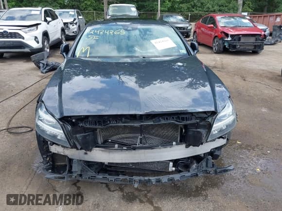 ✅ 2013 Mercedes-Benz CLS 550 • VIN: WDDLJ9BB5DA065591 • Lot: 42424265. Listed on IAAI with 187,871 mi. Free auction sales archive from the USA and detailed vehicle history report at DreamBid. Image 11.