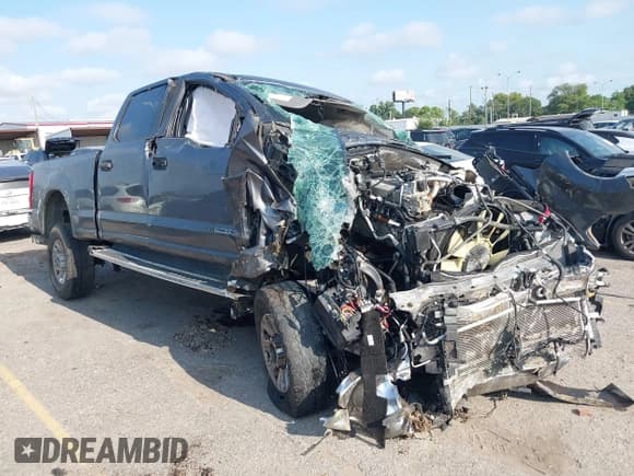 ✅ 2022 Ford F-250 XL • VIN: 1FT7W2BTXNEF79637 • Lot: 42948553. Listed on IAAI with Not provided. Free auction sales archive from the USA and detailed vehicle history report at DreamBid. Image 1.