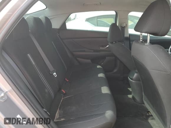 ✅ 2021 Hyundai Elantra SEL • VIN: KMHLM4AG0MU177839 • Lot: 57162105. Listed on Copart with 45,176 mi. Free auction sales archive from the USA and detailed vehicle history report at DreamBid. Image 10.