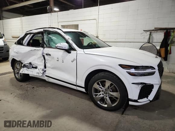 ✅ 2025 Genesis GV70 Sport • VIN: KMUMCDTC9SU200017 • Lot: 91065655. Listed on Copart with 9,599 mi. Free auction sales archive from the USA and detailed vehicle history report at DreamBid. Image 4.