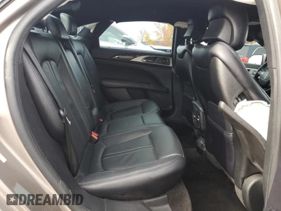 ✅ 2018 Lincoln MKZ Reserve • VIN: 3LN6L5ECXJR604217 • Lot: 85958215. Wystawiony na Copart z przebiegiem 48 336 mil. Bezpłatny archiwum sprzedaży aukcyjnych z USA i szczegółowy raport historii pojazdu na DreamBid. Zdjęcie 10.