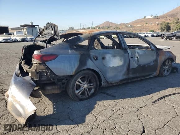 ✅ 2018 Hyundai Sonata Limited • VIN: 5NPE34AF5JH692848 • Лот: 69260025. Опубликован ранее на Copart с пробегом Не указан. Бесплатный доступ к архиву аукционных продаж из США и подробный отчёт об истории автомобиля на DreamBid. Изображение 3.