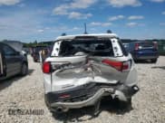 ✅ 2018 GMC Acadia SLE • VIN: 1GKKNSLS8JZ226713 • Lot: 68457415. Wystawiony na Copart z przebiegiem 43 617 mil. Bezpłatny archiwum sprzedaży aukcyjnych z USA i szczegółowy raport historii pojazdu na DreamBid. Zdjęcie 6.