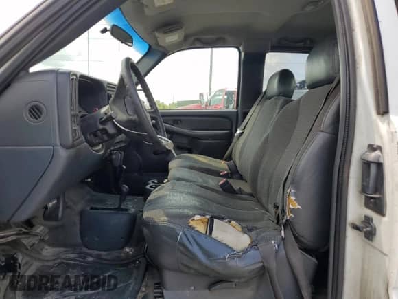 ✅ 2002 Chevrolet Silverado 1500 • VIN: 2GCEK19V221191657 • Lot: 69703294. Wystawiony na Copart z przebiegiem 316 708 mil mil. Skorzystaj z bezpłatnego archiwum sprzedaży aukcyjnych z USA i zobacz szczegółowy raport historii pojazdu na DreamBid. Zdjęcie 7.