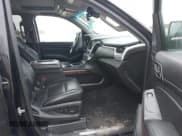 ✅ 2017 GMC Yukon XL SLT • VIN: 1GKS1GKC7HR340179 • Lot: 41887780. Listed on IAAI with 195,978 mi. Free auction sales archive from the USA and detailed vehicle history report at DreamBid. Image 5.