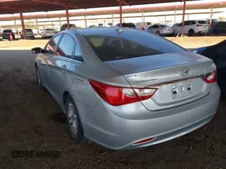 ✅ 2013 Hyundai Sonata GLS • VIN: 5NPEB4AC9DH670638 • Lot: 43546570. Listed on IAAI with 151,055 mi. Free auction sales archive from the USA and detailed vehicle history report at DreamBid. Image 3.