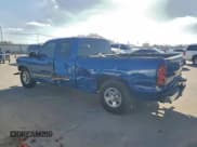 ✅ 2004 Chevrolet Silverado 1500 LS • VIN: 2GCEC19TX41108989 • Lot: 89694675. Wystawiony na Copart z przebiegiem 196 736 mil. Bezpłatny archiwum sprzedaży aukcyjnych z USA i szczegółowy raport historii pojazdu na DreamBid. Zdjęcie 2.