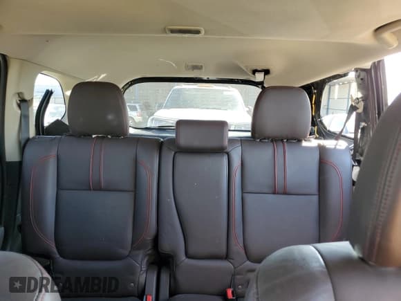 ✅ 2018 Mitsubishi Outlander SEL • VIN: JA4J24A50JZ030056 • Лот: 81905775. Опубликован ранее на Copart с пробегом 72 752 миль. Бесплатный доступ к архиву аукционных продаж из США и подробный отчёт об истории автомобиля на DreamBid. Изображение 10.