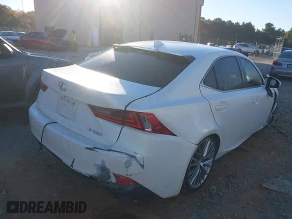 ✅ 2015 Lexus IS 250 • VIN: JTHBF1D20F5076384 • Lot: 43532871. Listed on IAAI with 96,455 mi. Free auction sales archive from the USA and detailed vehicle history report at DreamBid. Image 4.