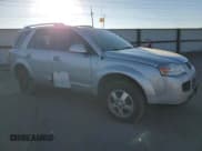 ✅ 2007 Saturn VUE V6 • VIN: 5GZCZ53467S851389 • Lot: 43162715. Wystawiony na Copart z przebiegiem 124 051 mil. Bezpłatny archiwum sprzedaży aukcyjnych z USA i szczegółowy raport historii pojazdu na DreamBid. Zdjęcie 4.