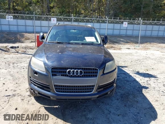 ✅ 2009 Audi Q7 • VIN: WA1AY74L69D017444 • Лот: 43435202. Опубликован ранее на IAAI с пробегом 245 363 миль. Бесплатный доступ к архиву аукционных продаж из США и подробный отчёт об истории автомобиля на DreamBid. Изображение 6.