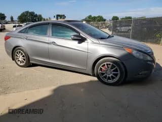 ✅ 2011 Hyundai Sonata SE • VIN: 5NPEC4ABXBH297191 • Lot: 72026094. Listed on Copart with 182,829 mi. Free auction sales archive from the USA and detailed vehicle history report at DreamBid. Image 4.