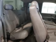 ✅ 2004 Chevrolet Silverado 1500 LS • VIN: 2GCEC19T941284318 • Лот: 73968654. Опубликован ранее на Copart с пробегом 181 484 миль. Бесплатный доступ к архиву аукционных продаж из США и подробный отчёт об истории автомобиля на DreamBid. Изображение 10.